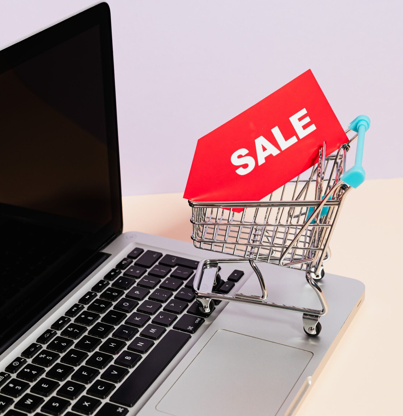En el Cyber, el precio no es el único diferenciador. El anuncio también